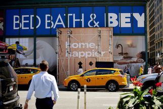 Blurred Bed Bath & Beyond meme template