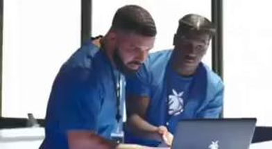 Blurred Drake Computer meme template