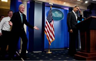 Blurred Bubba And Barack meme template