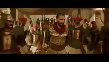 Blurred Malhari dance meme template