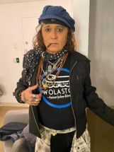 Blurred Johnny Depp Crazy Outfit meme template